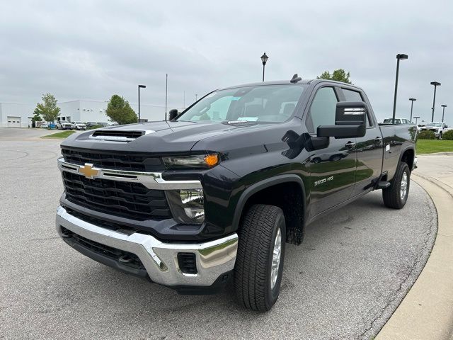 2024 Chevrolet Silverado 3500HD LT