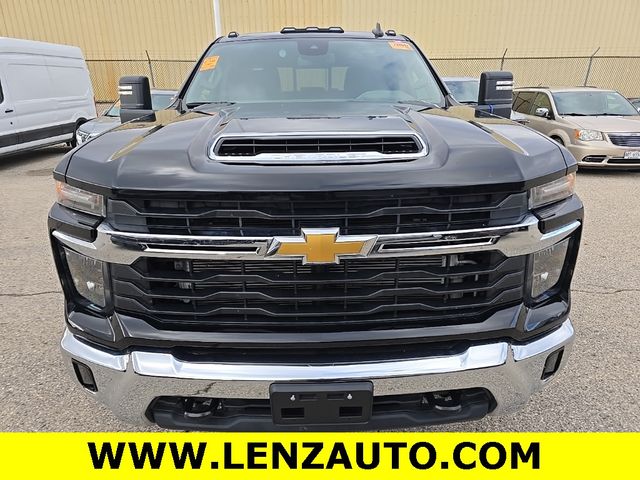 2024 Chevrolet Silverado 3500HD LT