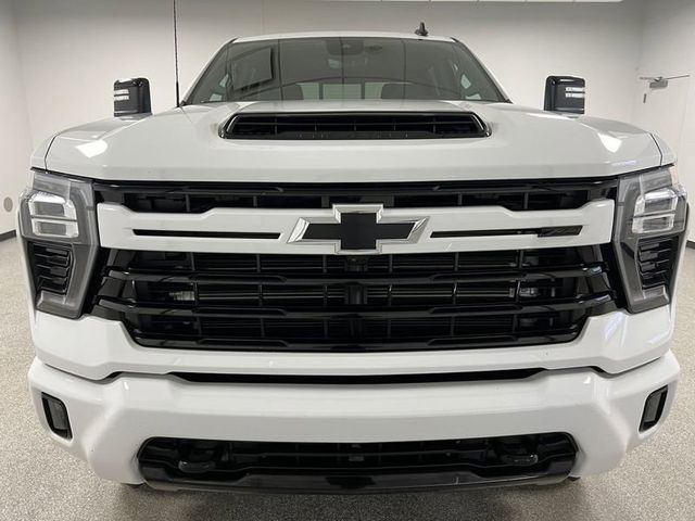 2024 Chevrolet Silverado 3500HD LT