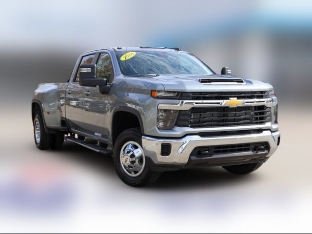 2024 Chevrolet Silverado 3500HD LT