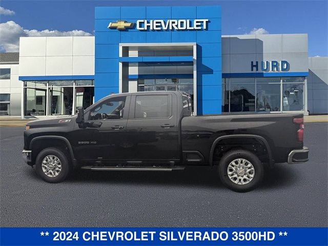 2024 Chevrolet Silverado 3500HD LT
