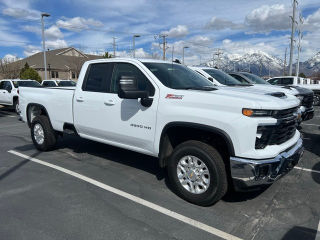 2024 Chevrolet Silverado 3500HD LT