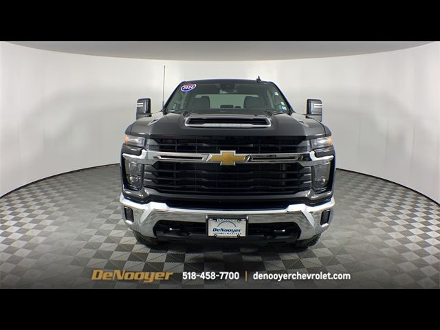 2024 Chevrolet Silverado 3500HD LT