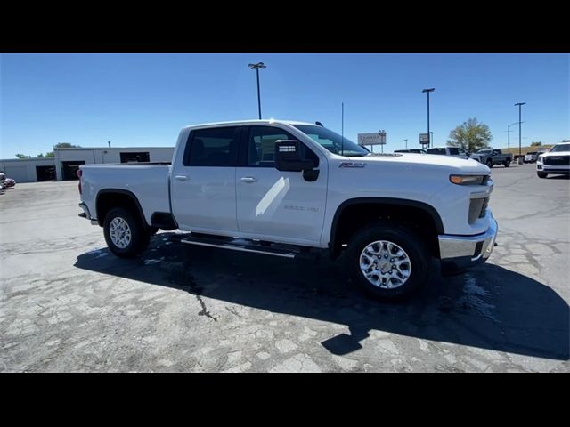 2024 Chevrolet Silverado 3500HD LT