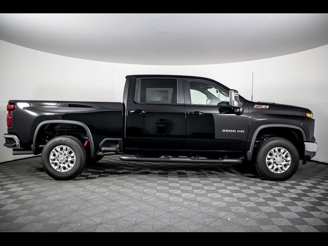 2024 Chevrolet Silverado 3500HD LT