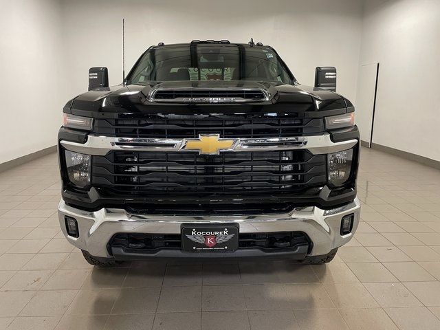 2024 Chevrolet Silverado 3500HD LT