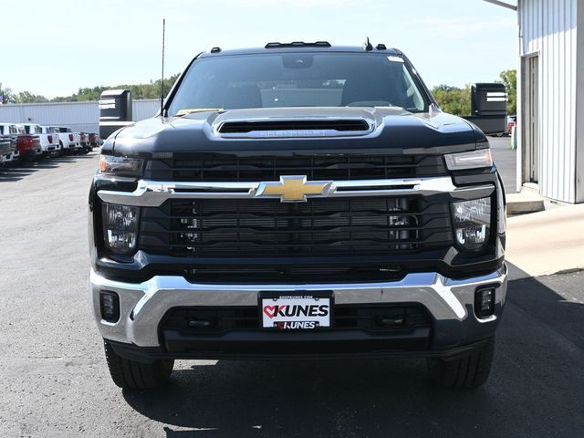 2024 Chevrolet Silverado 3500HD LT