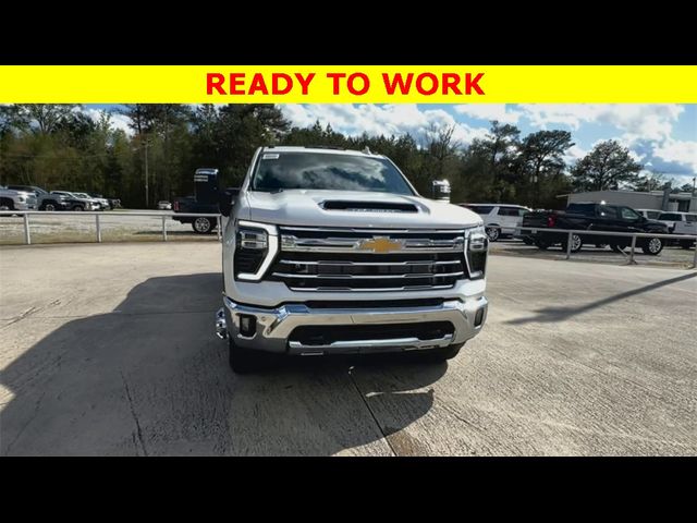 2024 Chevrolet Silverado 3500HD LTZ