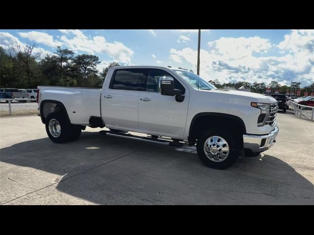 2024 Chevrolet Silverado 3500HD LTZ