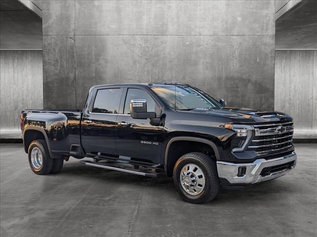 2024 Chevrolet Silverado 3500HD LTZ