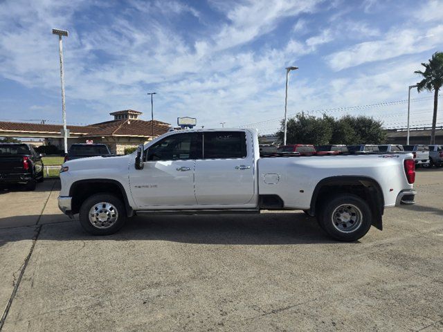 2024 Chevrolet Silverado 3500HD LTZ