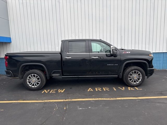 2024 Chevrolet Silverado 3500HD LTZ