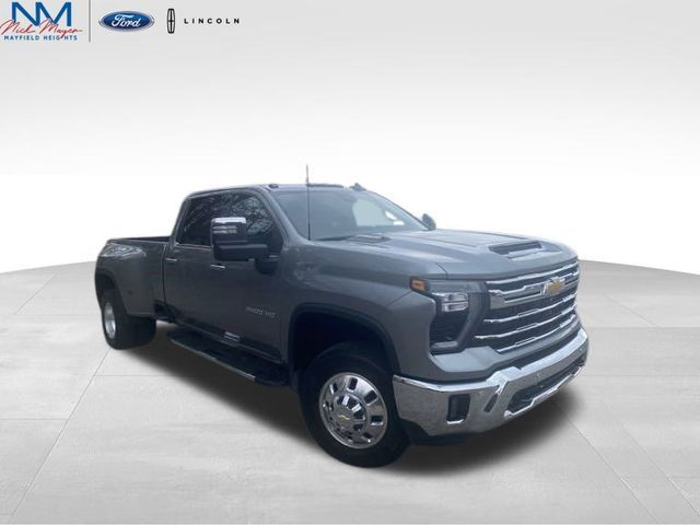 2024 Chevrolet Silverado 3500HD LTZ