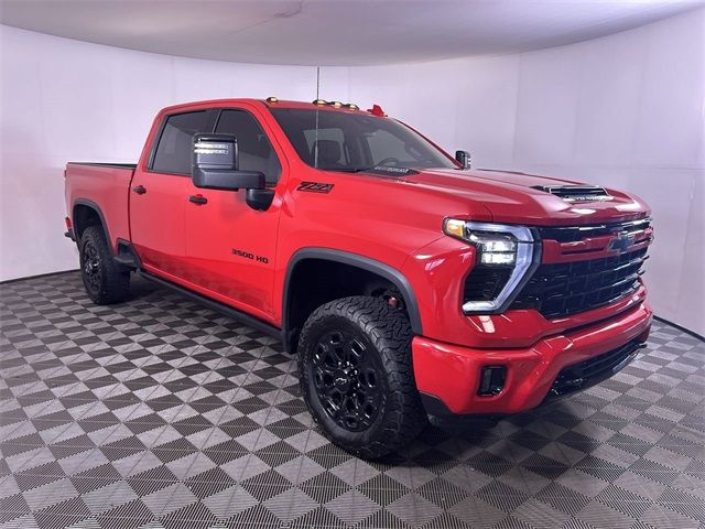 2024 Chevrolet Silverado 3500HD LTZ