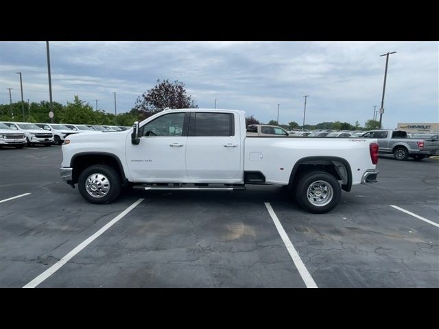 2024 Chevrolet Silverado 3500HD LTZ