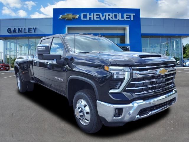 2024 Chevrolet Silverado 3500HD LTZ