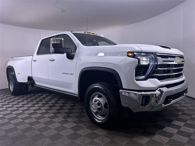 2024 Chevrolet Silverado 3500HD LTZ