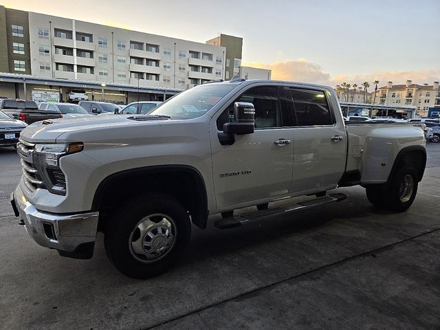 2024 Chevrolet Silverado 3500HD LTZ