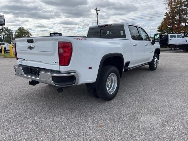 2024 Chevrolet Silverado 3500HD LTZ