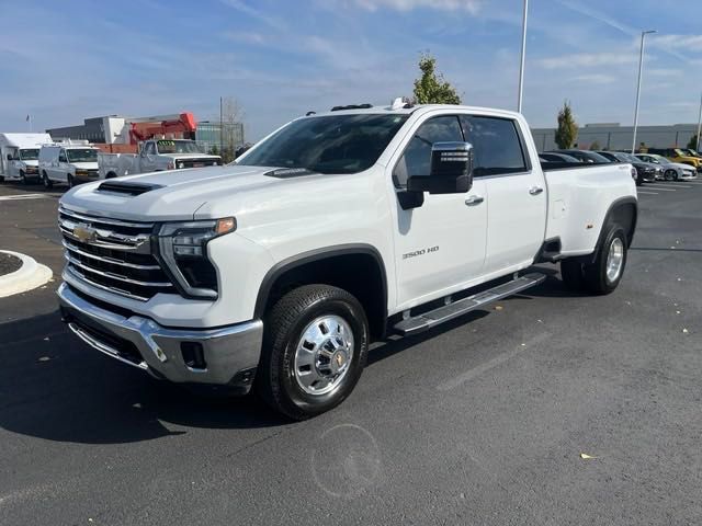 2024 Chevrolet Silverado 3500HD LTZ