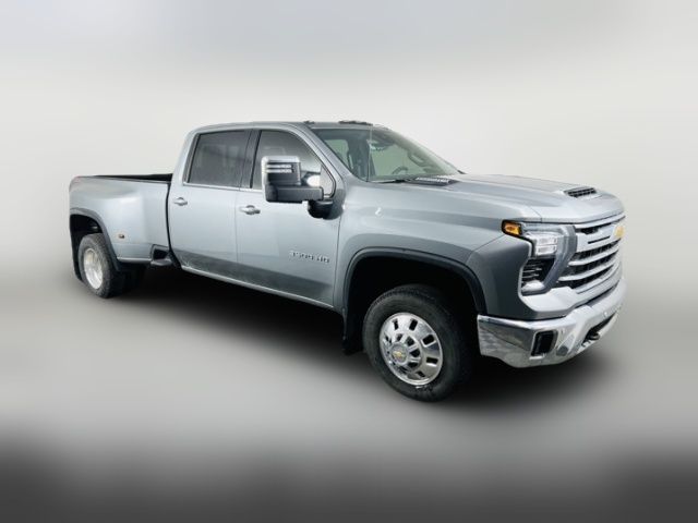 2024 Chevrolet Silverado 3500HD LTZ