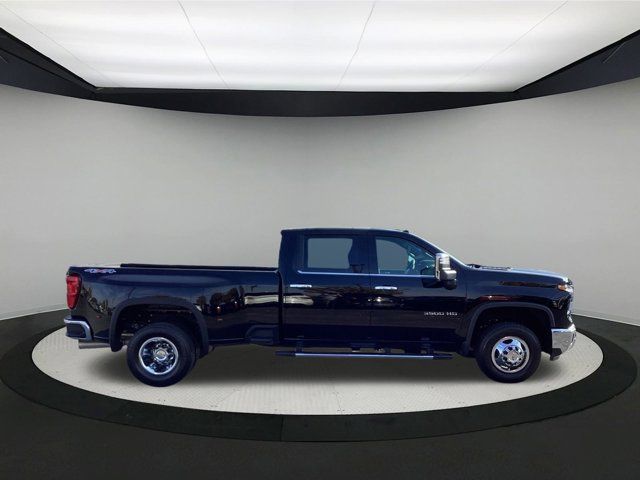 2024 Chevrolet Silverado 3500HD LTZ