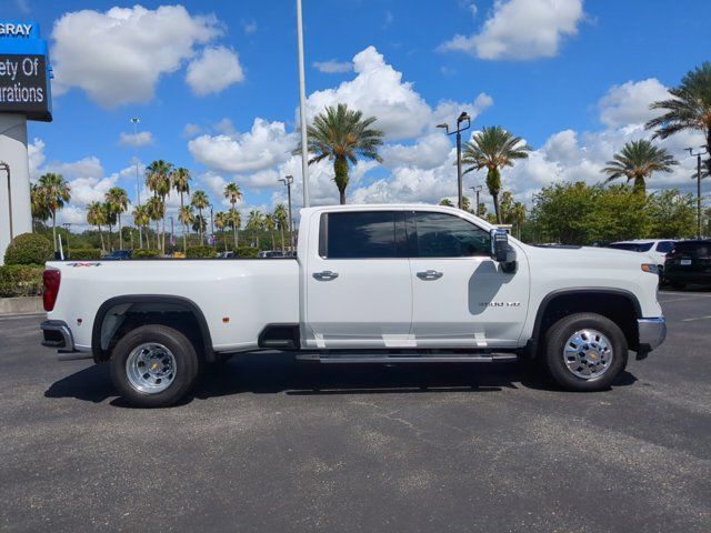 2024 Chevrolet Silverado 3500HD LTZ