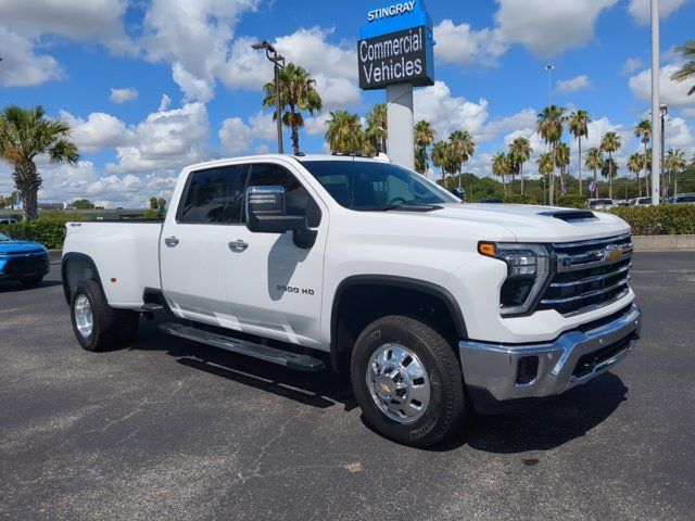 2024 Chevrolet Silverado 3500HD LTZ