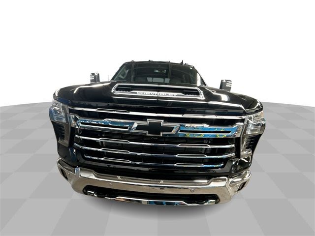 2024 Chevrolet Silverado 3500HD LTZ