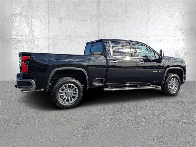 2024 Chevrolet Silverado 3500HD LTZ