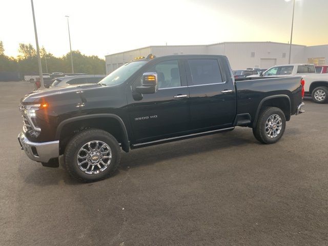 2024 Chevrolet Silverado 3500HD LTZ