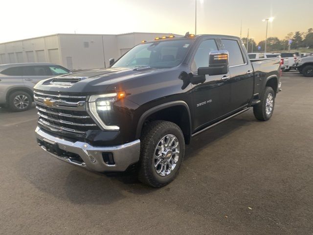 2024 Chevrolet Silverado 3500HD LTZ