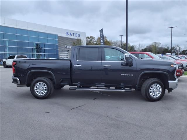 2024 Chevrolet Silverado 3500HD LTZ