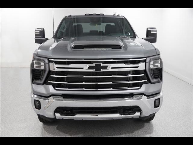 2024 Chevrolet Silverado 3500HD LTZ