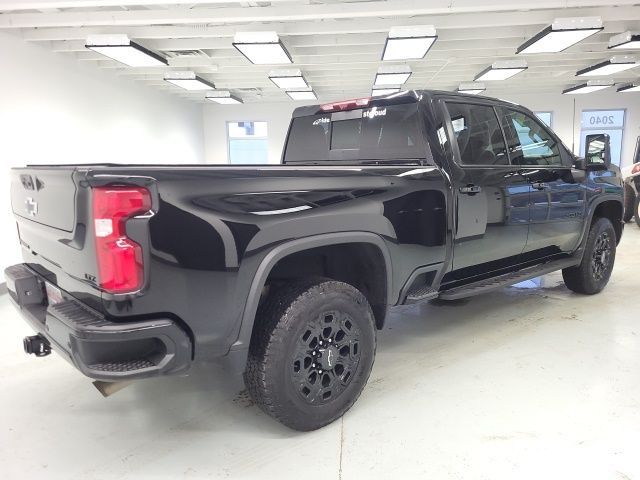 2024 Chevrolet Silverado 3500HD LTZ