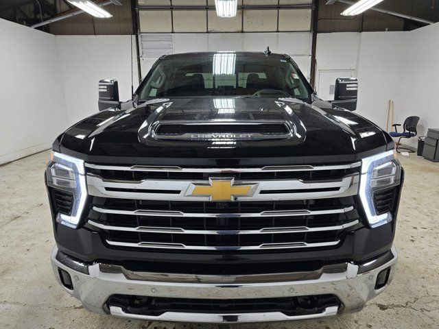 2024 Chevrolet Silverado 3500HD LTZ