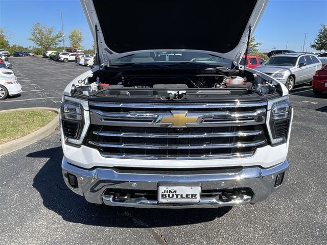 2024 Chevrolet Silverado 3500HD LTZ