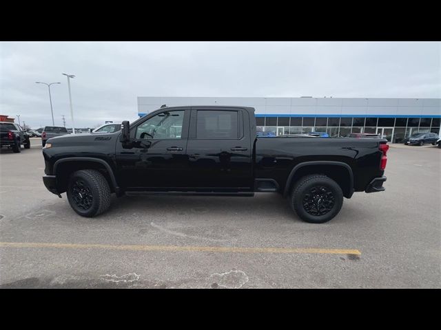 2024 Chevrolet Silverado 3500HD LTZ