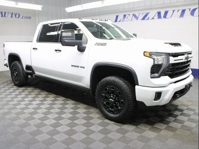 2024 Chevrolet Silverado 3500HD LTZ