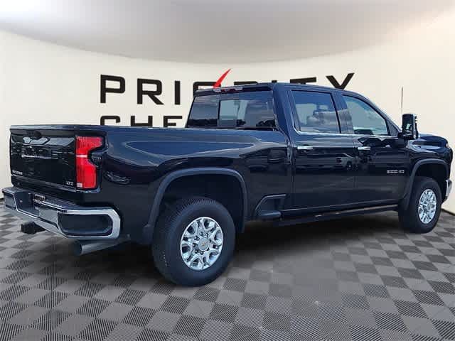 2024 Chevrolet Silverado 3500HD LTZ