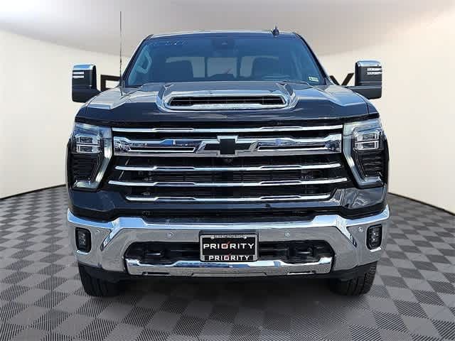 2024 Chevrolet Silverado 3500HD LTZ