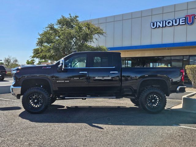 2024 Chevrolet Silverado 3500HD LTZ