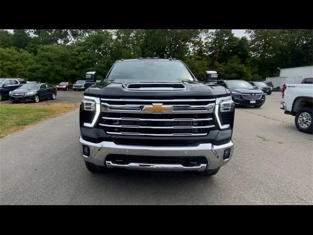 2024 Chevrolet Silverado 3500HD LTZ