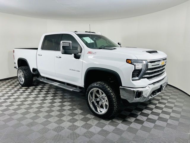 2024 Chevrolet Silverado 3500HD LTZ