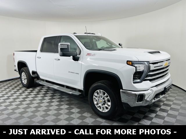 2024 Chevrolet Silverado 3500HD LTZ