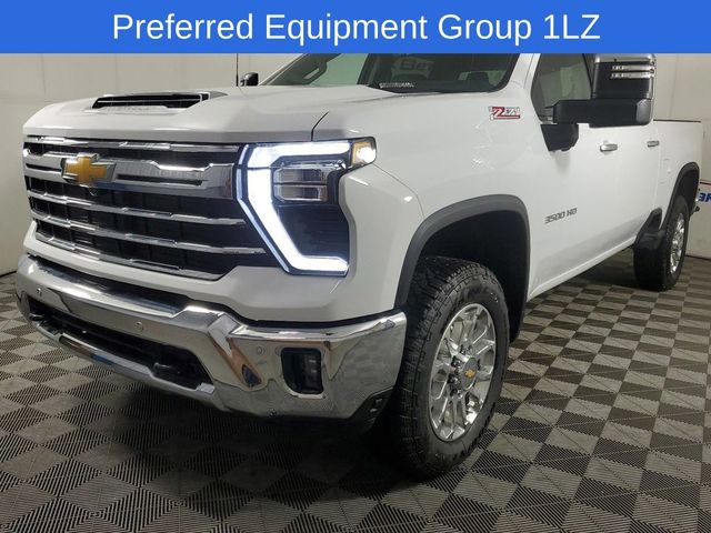 2024 Chevrolet Silverado 3500HD LTZ