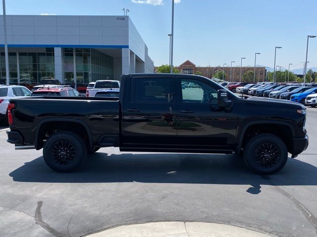 2024 Chevrolet Silverado 3500HD LTZ