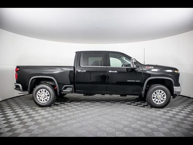 2024 Chevrolet Silverado 3500HD LTZ