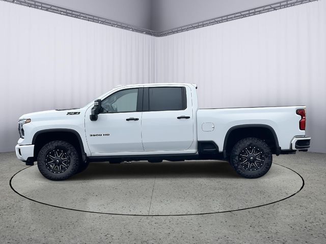 2024 Chevrolet Silverado 3500HD LTZ