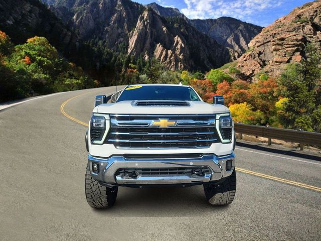 2024 Chevrolet Silverado 3500HD LTZ